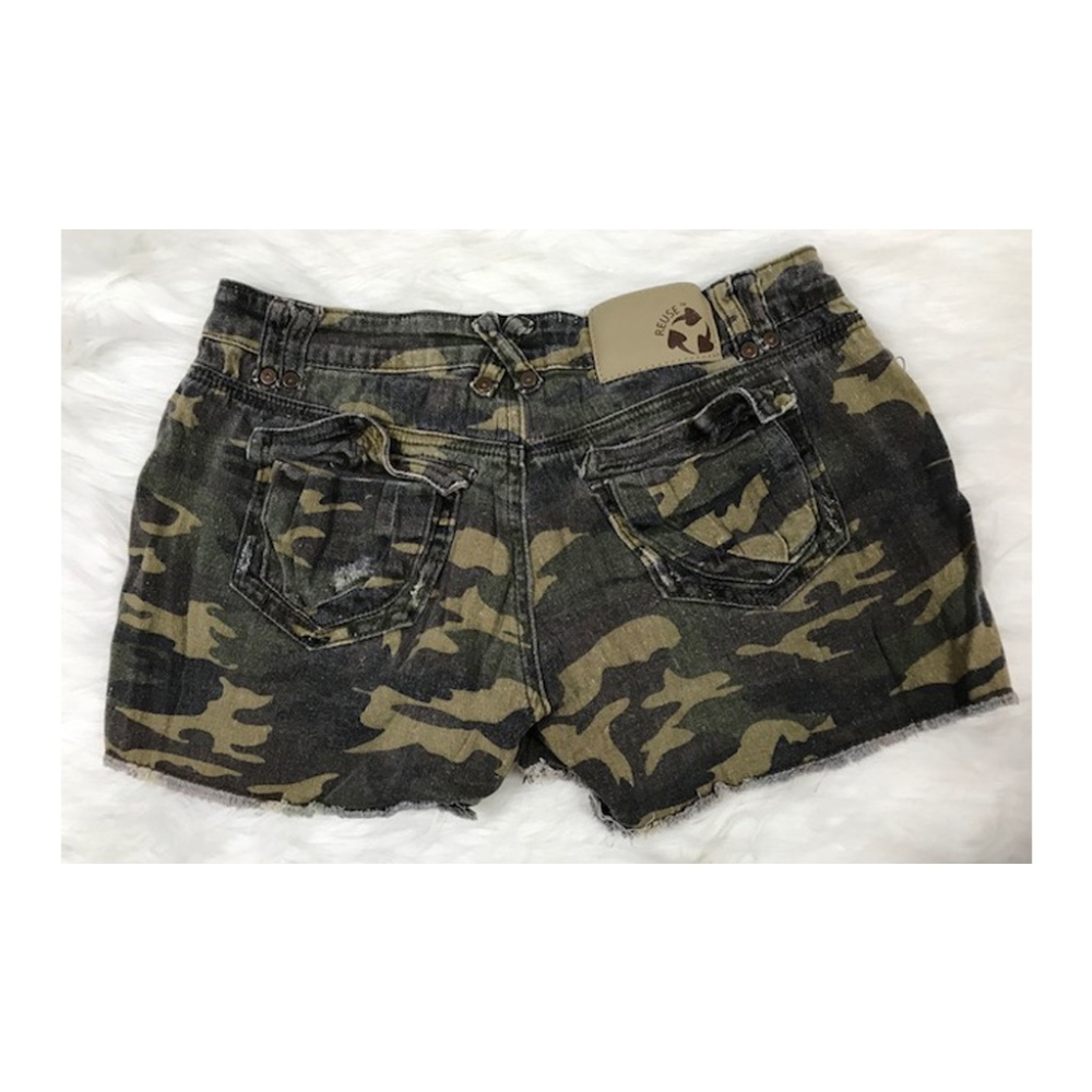 Reuse Camo Eco Friendly Shorts - Picture 5 of 7